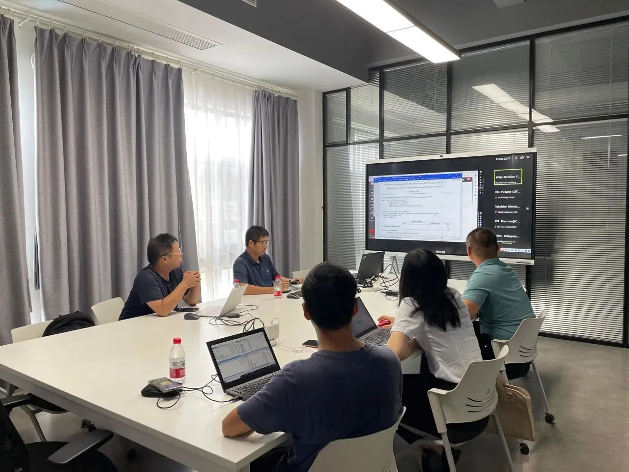 20230915中國牽頭修訂的ISO 8715《電動道路車輛 道路運行特性》標準討論會在線上召開.jpg