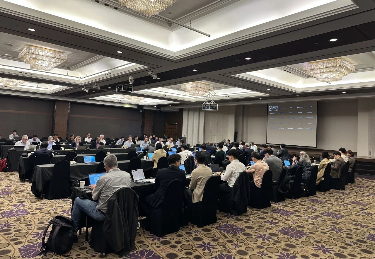 20240422聯(lián)合國(guó)世界車(chē)輛法規(guī)協(xié)調(diào)論壇汽車(chē)生命周期評(píng)價(jià)非正式工作組第15次會(huì)議在韓國(guó)首爾召開(kāi).jpg